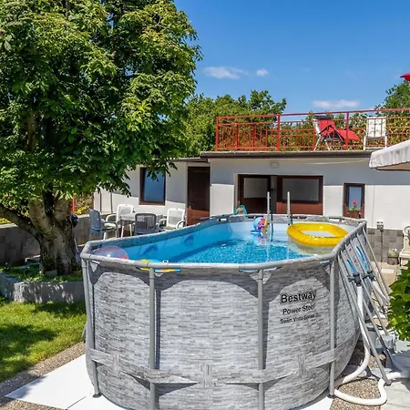 Feriehus 2 Bedroom Stunning In *