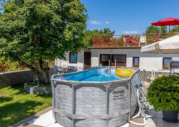 Σπίτι διακοπών 2 Bedroom Stunning In *