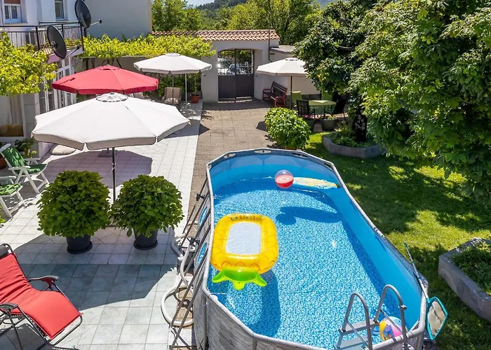 Σπίτι διακοπών 2 Bedroom Stunning In *