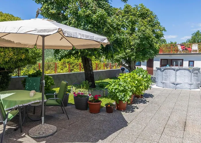 Σπίτι διακοπών 2 Bedroom Stunning In *