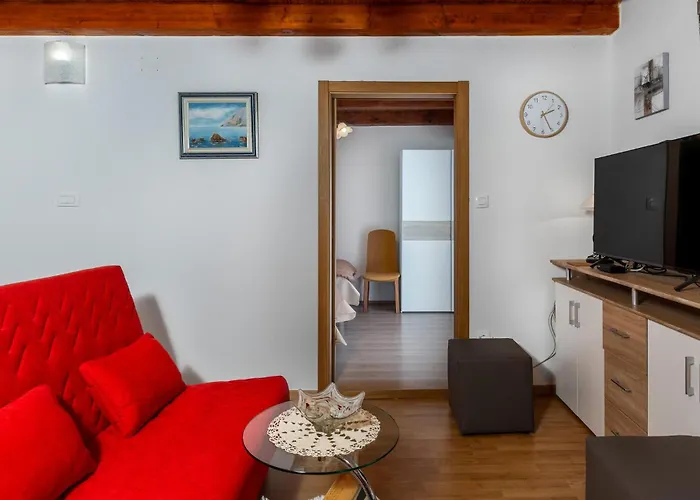 2 Bedroom Stunning In Σπίτι διακοπών *